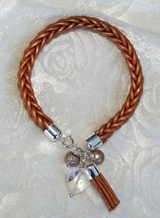 Bronze piskeflet læderarmbånd
